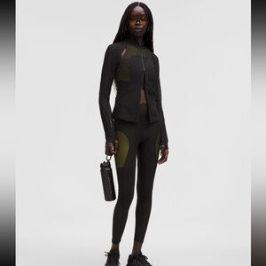 NWT Lululemon SLNSH Collection Mesh Cross-Front Tank Leggings, 2Piece Set Size 2